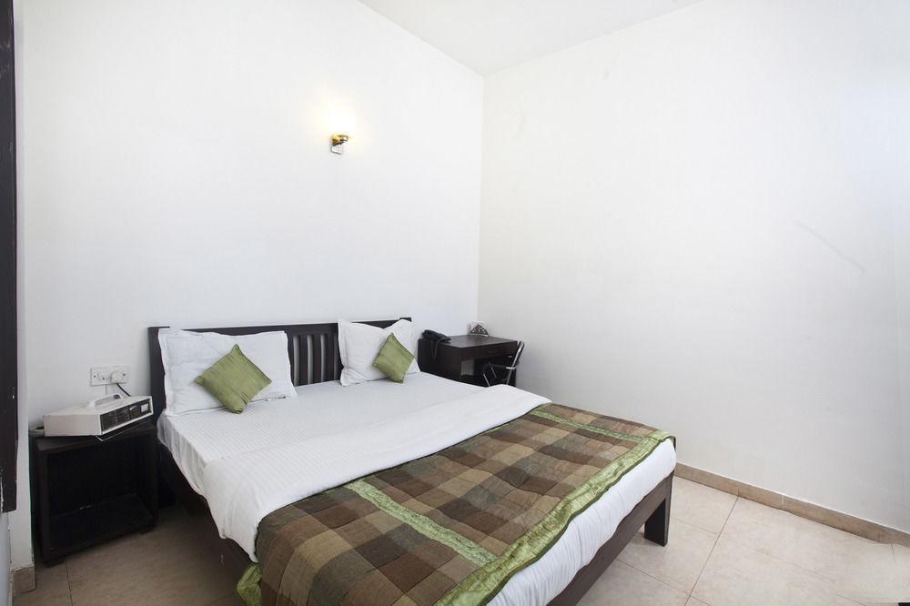 Oyo Rooms Rajiv Chowk Gurgaon Exterior photo